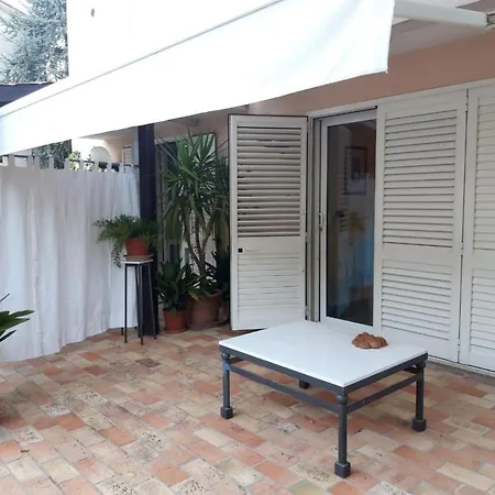 Lo Studiolo D'arte Mini Castelplanio