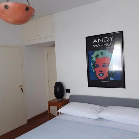 Lo Studiolo D'arte Mini